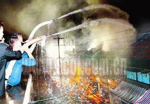 余烬未冷,探寻历史遗痕中的民族记忆